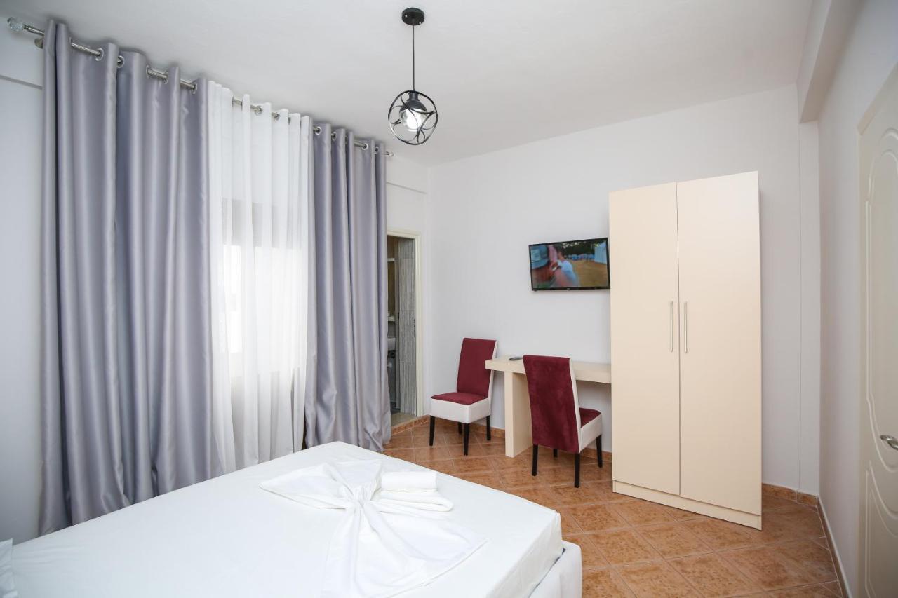Hotel Vila Stefa Vlore Exterior photo