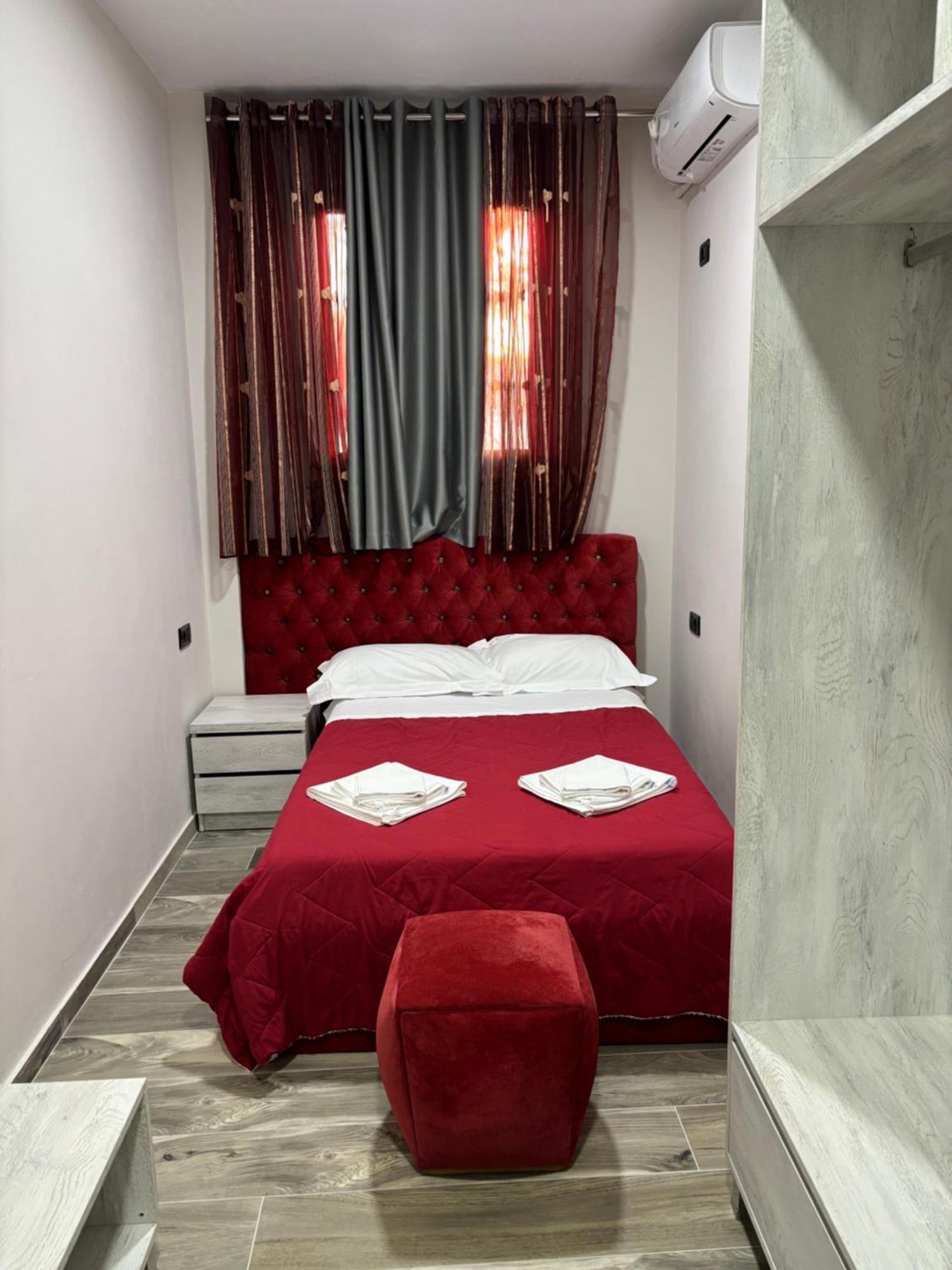 Hotel Vila Stefa Vlore Exterior photo